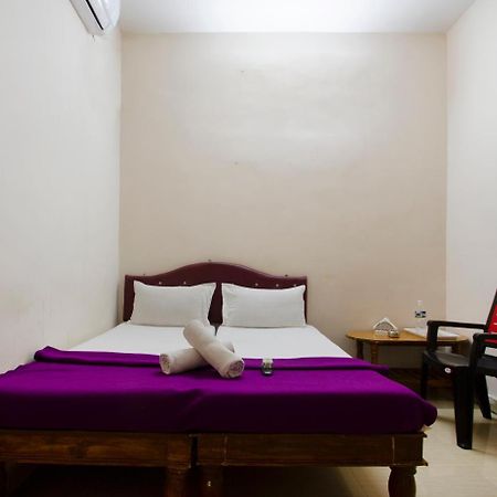 Hotel Sri Sai Balaji Hyderabad Exterior photo