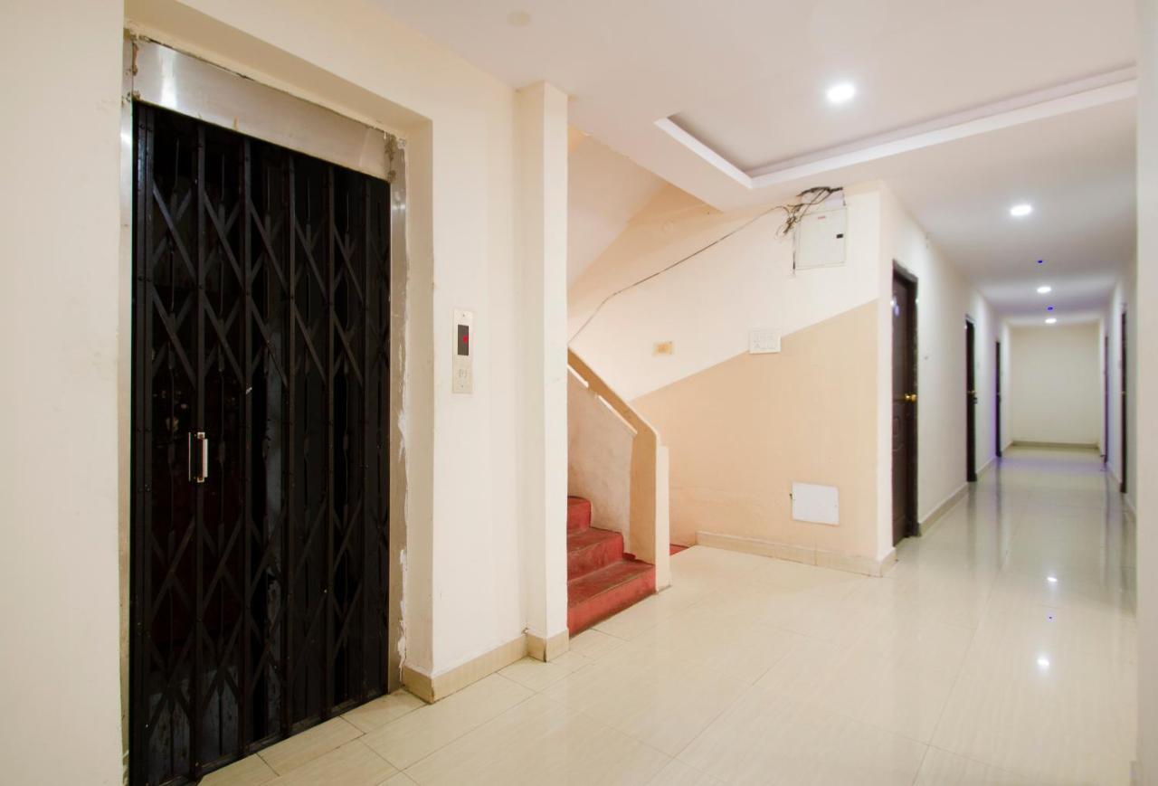 Hotel Sri Sai Balaji Hyderabad Exterior photo