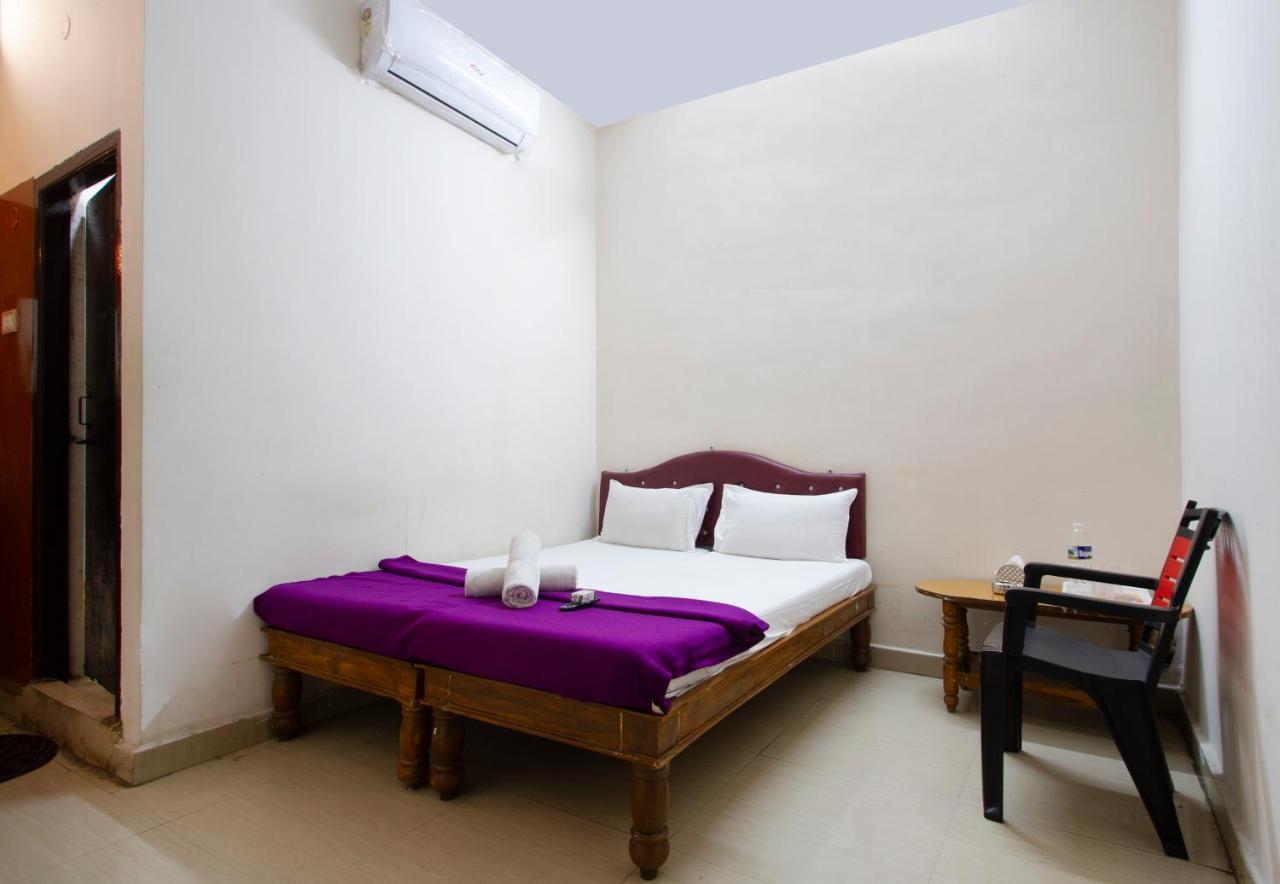 Hotel Sri Sai Balaji Hyderabad Exterior photo
